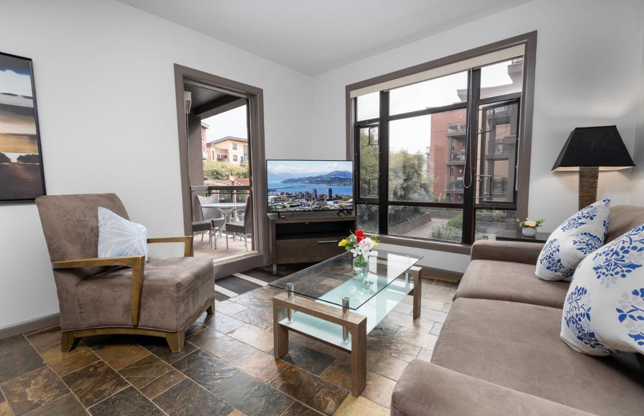 Upgraded Lakeside Resort Dream Vacation Home Kelowna Esterno foto