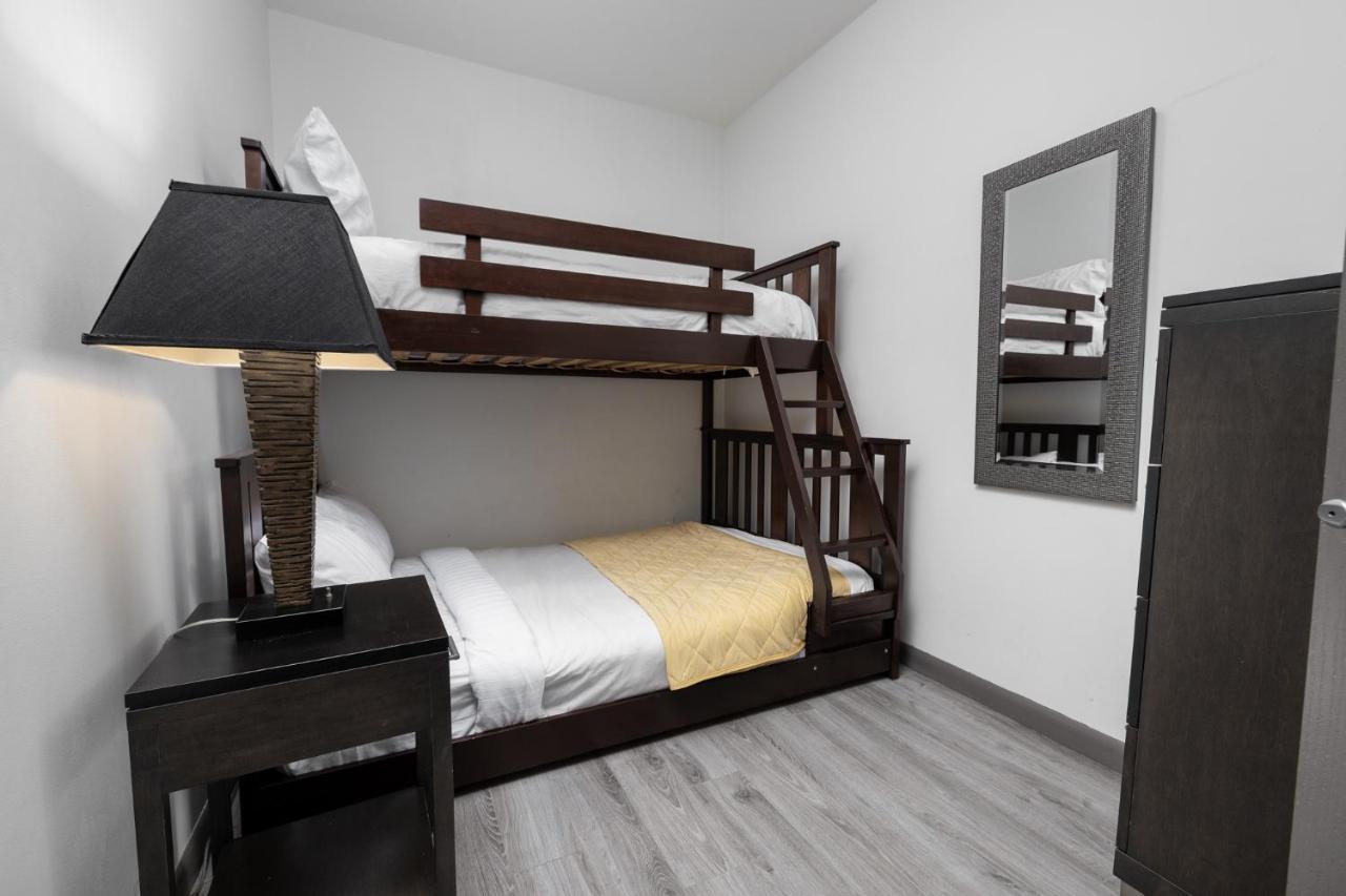 Upgraded Lakeside Resort Dream Vacation Home Kelowna Esterno foto